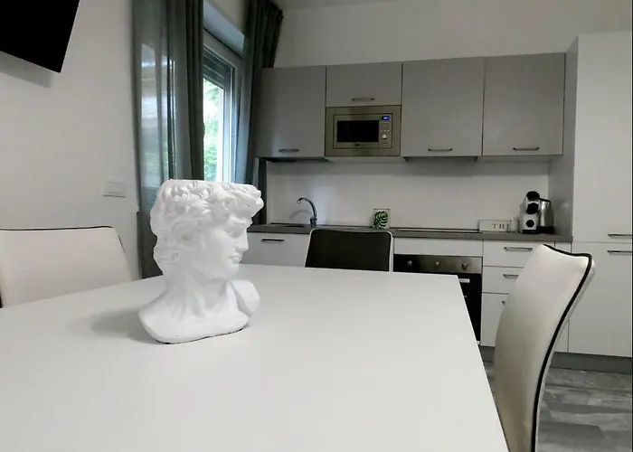 Vatican Inside Appartement *